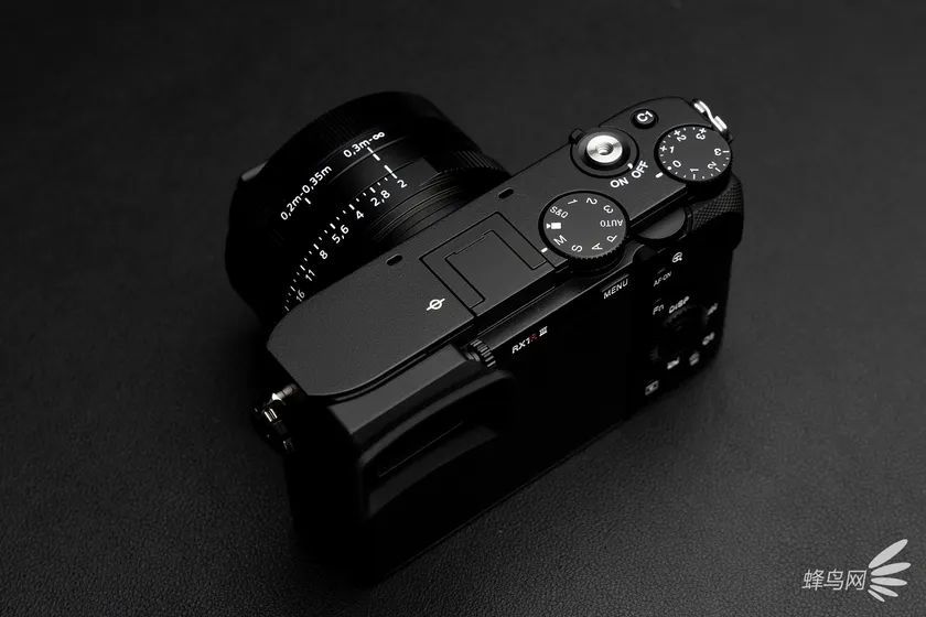索尼RX1R III评测 便携式全画幅相机的新高度