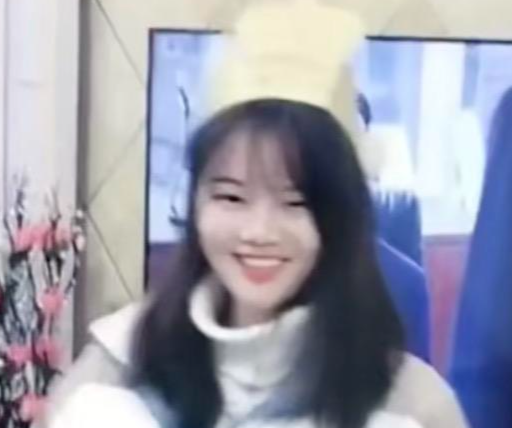 ▲李群 图据受访人