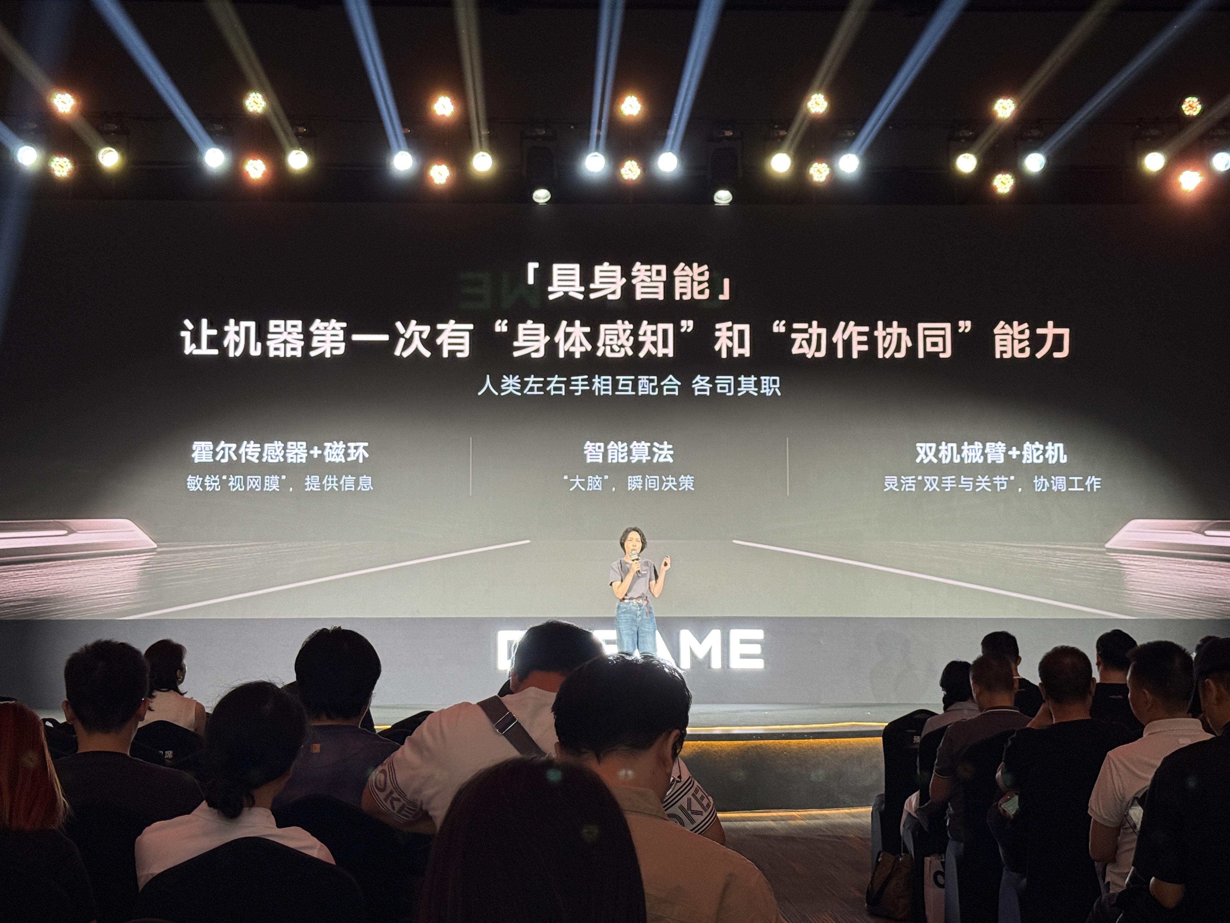 刚刚，AI模型终于能翻译“拼多多砍一刀”了