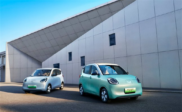 蝉联57个月A00级销冠!五菱宏光MINIEV四月销售28990台