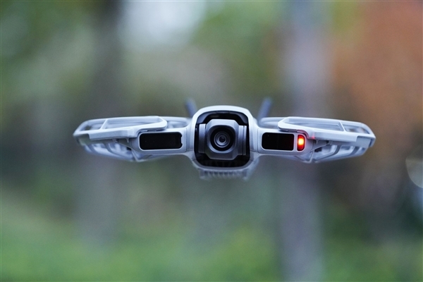 会飞的跟拍摄影师！大疆DJI Neo 2图赏