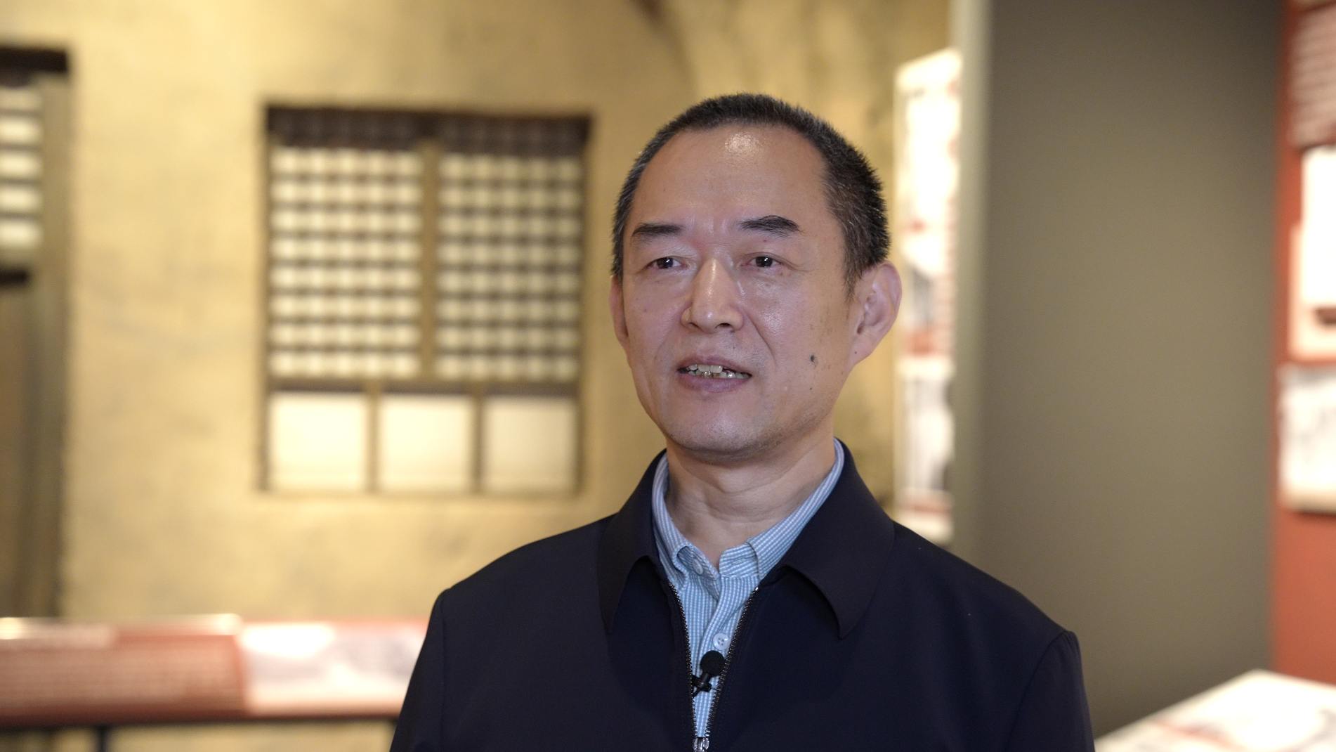 【理响中国·薪火“燃”青春】迈步踏上新长征：以青春密码解时代命题