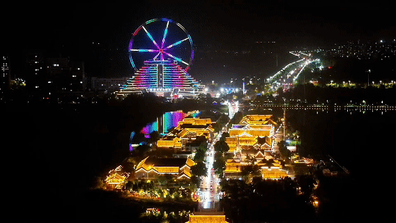 消费场景持续上新 夜间“黄金4小时”创造暑期经济新增量