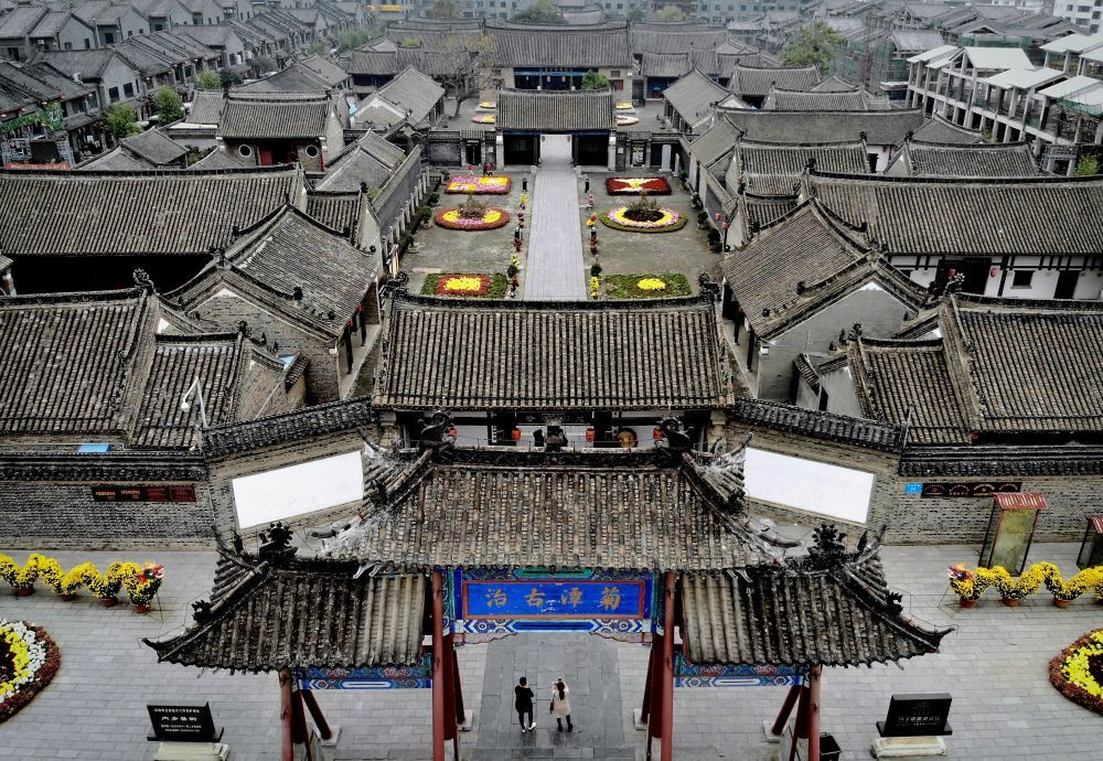 这是位于河南省内乡县中心的内乡县衙（无人机拍摄）。新华社记者 李安 摄