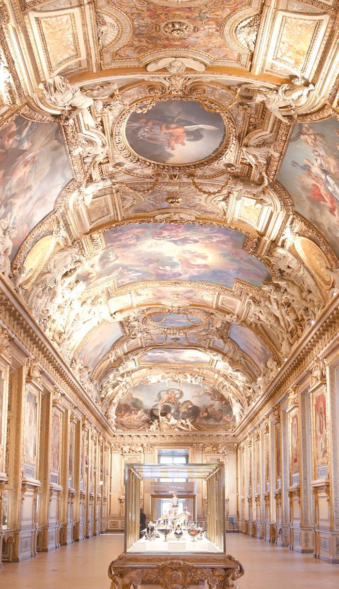 卢浮宫阿波罗长廊