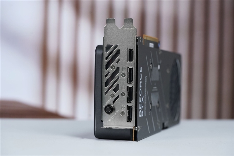 七彩虹iGame RTX 5060 Advanced OC评测:极限释放170W功率 性能表现超RTX 4060 Ti