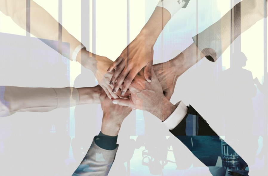 电商之争,拐进正轨