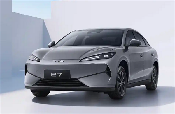 中型车性价比之王!比亚迪e7将于5月17日上市