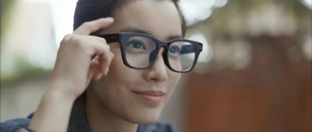 小米 AI 眼镜全汇总:年轻人的第一副智能眼镜,终于要上头了