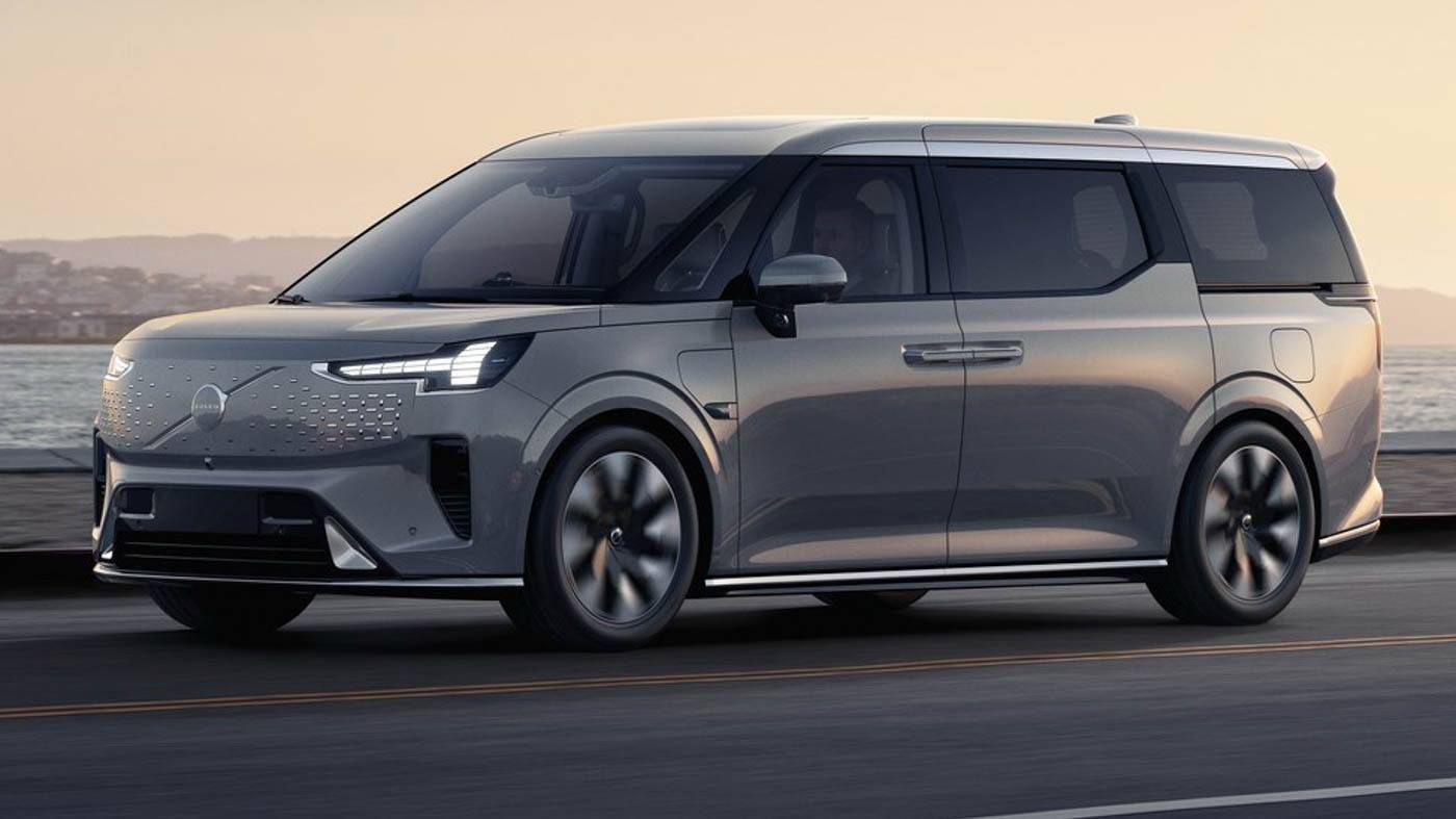 保时捷计划开发新燃油 SUV,欧美车企集体开倒车?