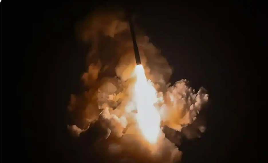 美国试射“民兵-3”导弹。