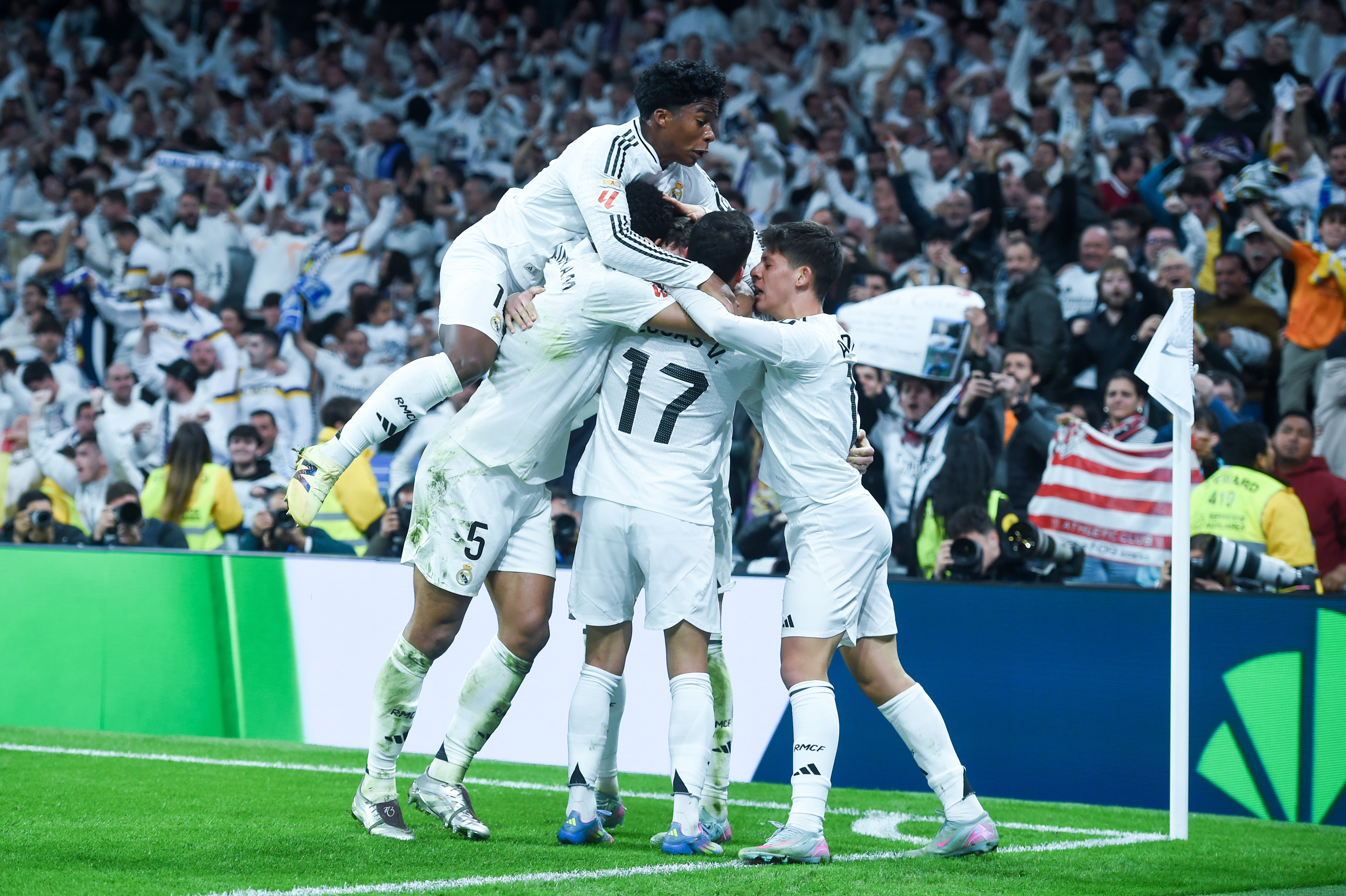 短款三七分发型改造，轻松变身男神, image size:3500x2330