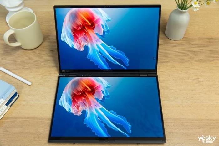 华硕灵耀14 双屏 2025评测:第二代酷睿Ultra 9加持,五种模式更灵活