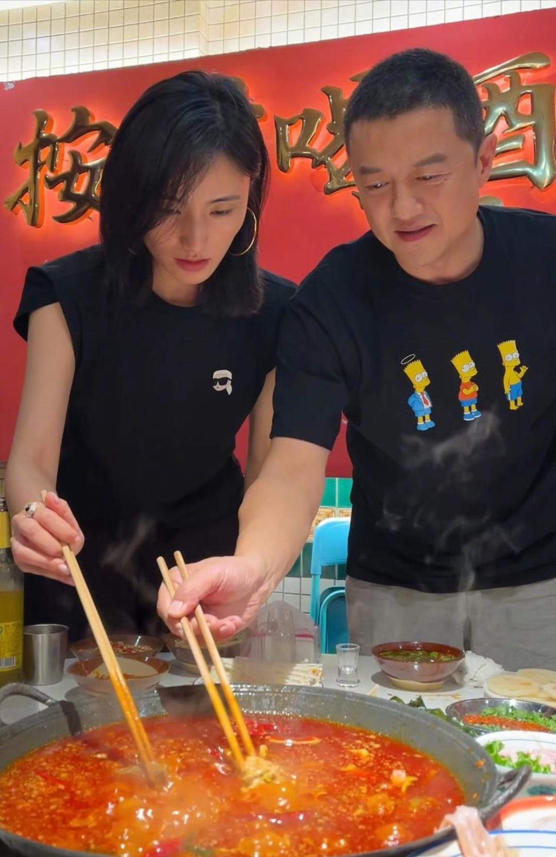 ▲李亚鹏和海哈金喜