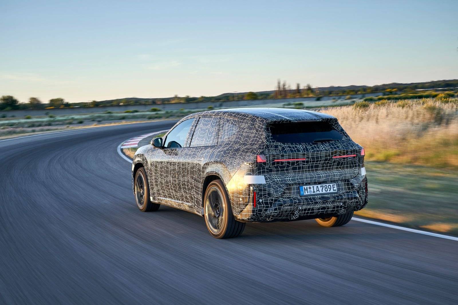 新世代宝马 iX3 开启路测!新平台 +新内饰,一切只为好开 原创