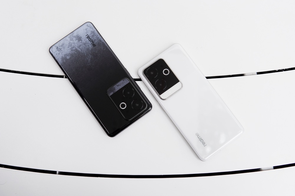 太爽了,去年买不起的24+1TB顶配,现在价格彻底崩了