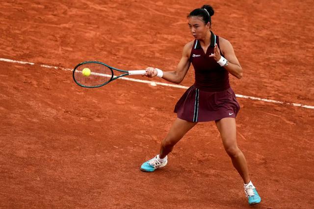 法网险爆大冷,1-2!中国金花惜败一轮游,郑钦文次轮对手确认