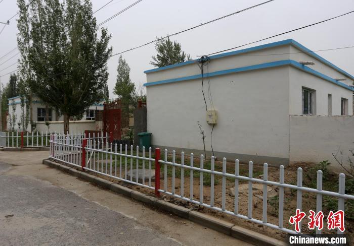 災(zāi)后重建的阿克特克提爾村。陶拴科 攝