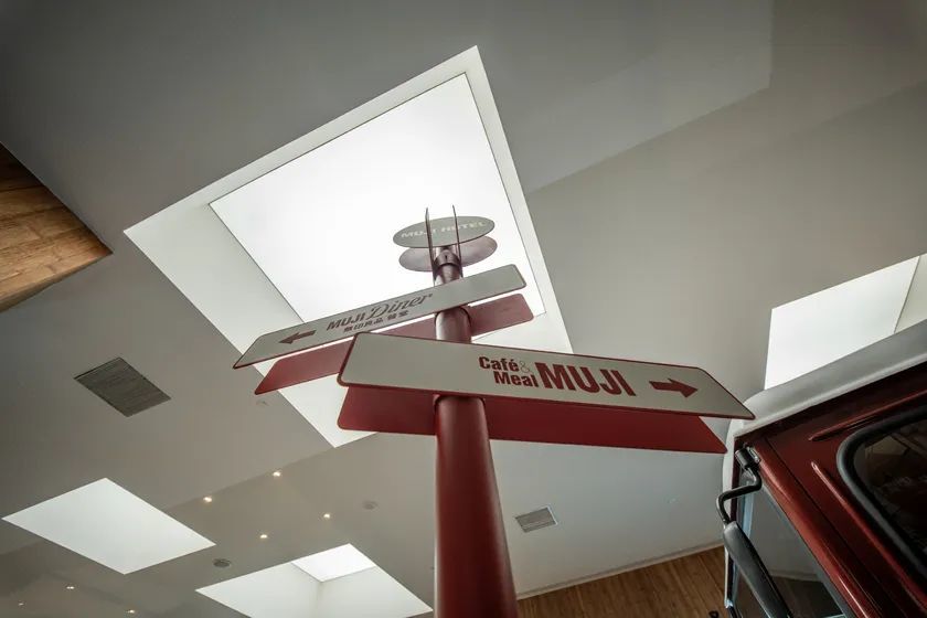 老蛙12mm F2.8评测 轻量化全幅自动对焦头的进化