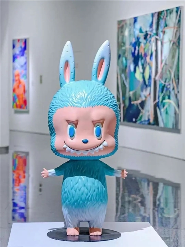 “塑料茅台”火爆全球!泡泡玛特Labubu是怎么做出来的