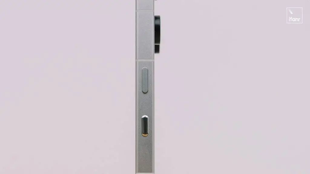 评测|注定小众的 Something:Nothing Phone (3) 为谁而生?