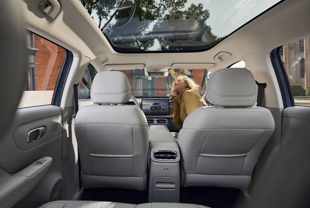 9.98 万元的零跑 B10 上市后,零跑选择给老车主退钱