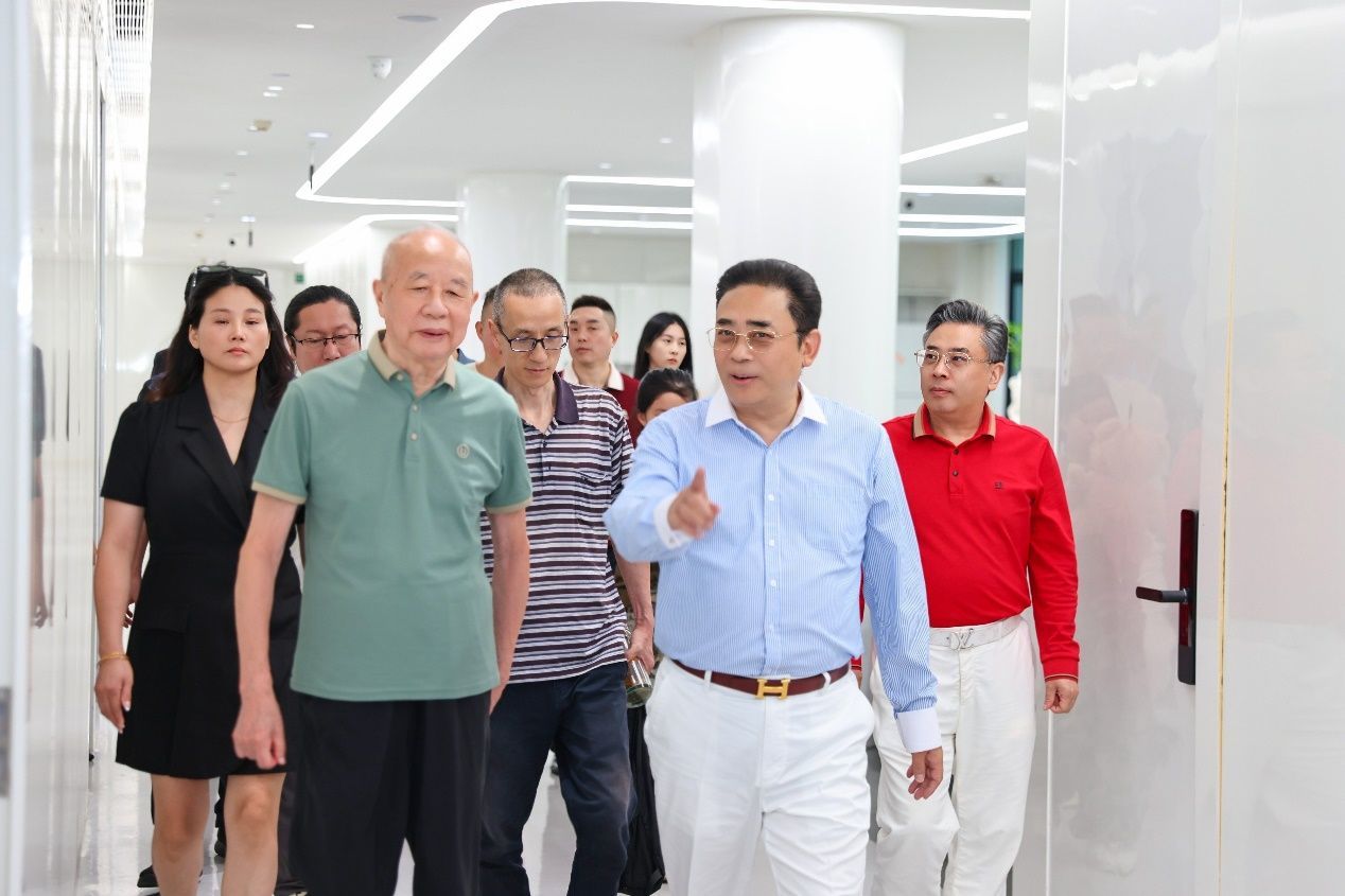 图片 2.jpg