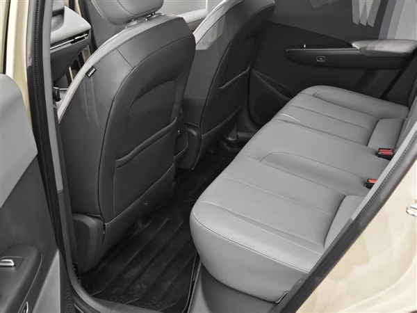 8.99万配同级独有天地门!东风纳米06三大版本怎么选 一文看懂