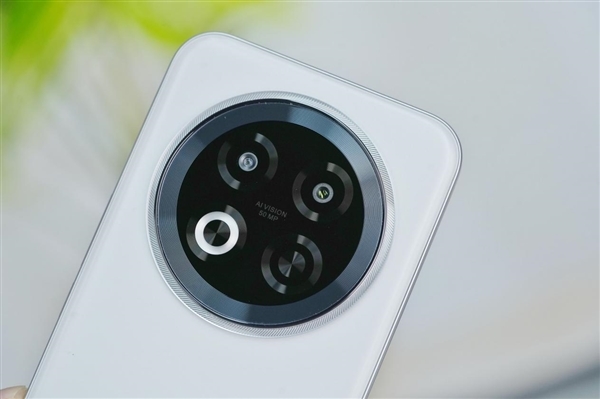 行业首款南德三防认证手机!魅族Note 16 Pro流云白图赏