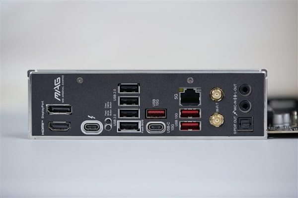 支持显卡快拆!微星B860M MORTAR WIFI主板图赏