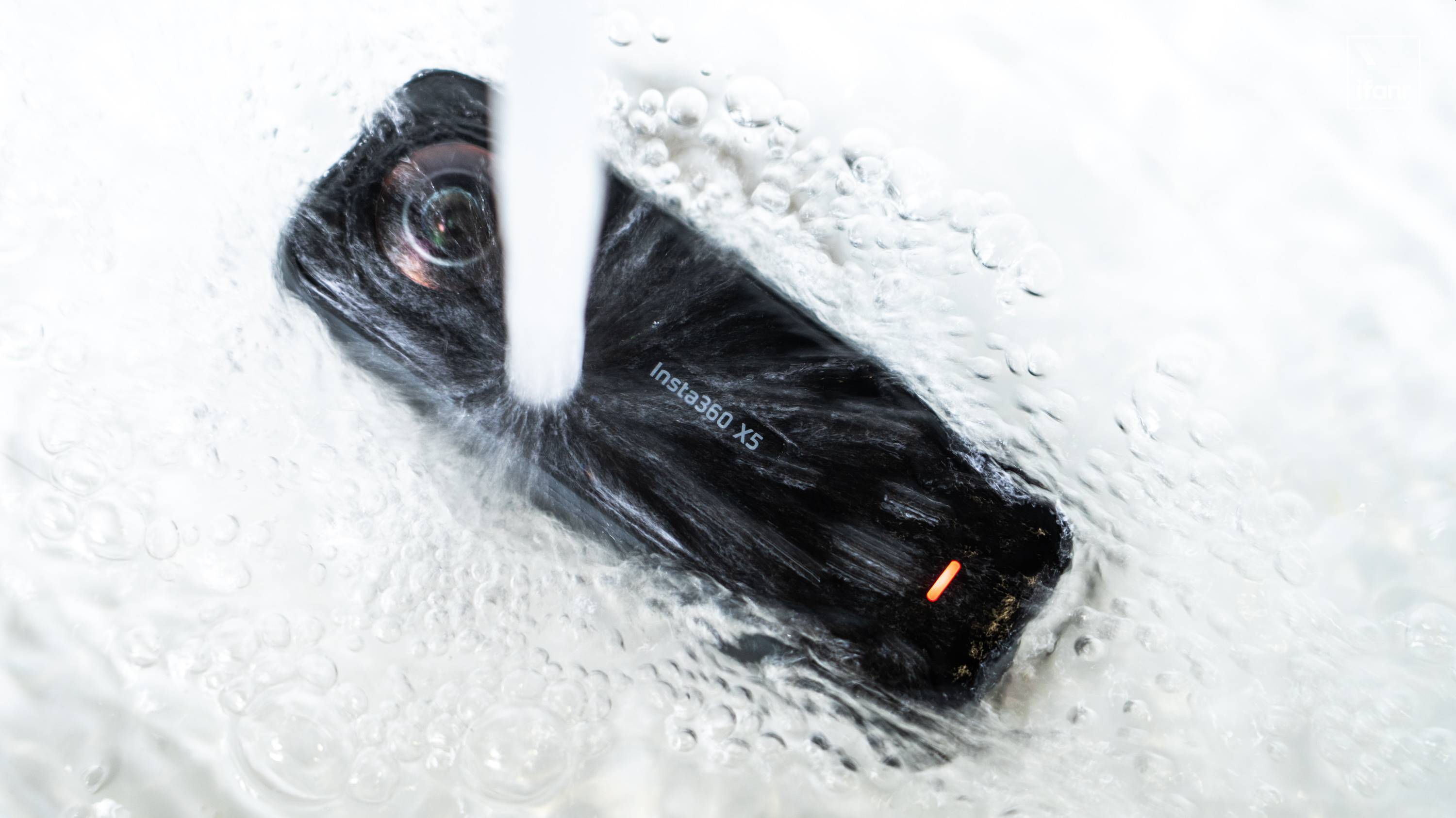 影石 X5 体验:影石最全能的旗舰,征服夜拍的全景相机