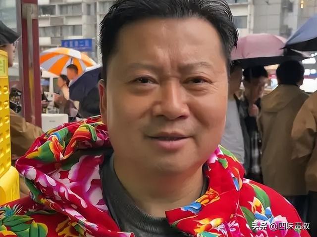 如何看荣昌「泼天富贵」背后的流量密码？