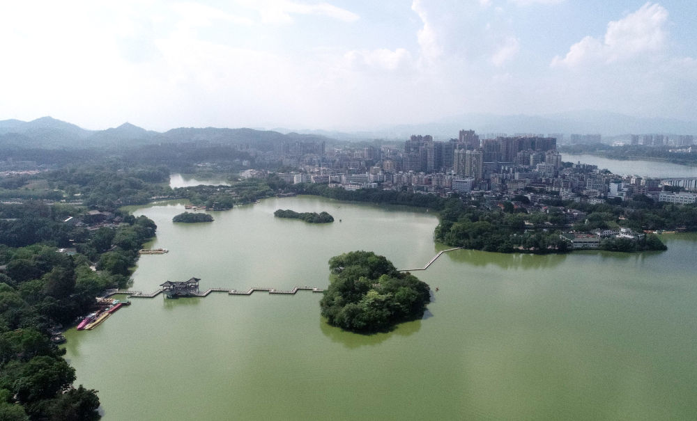 这是6月6日拍摄的惠州西湖一角（无人机照片）。新华社记者 卢汉欣 摄
