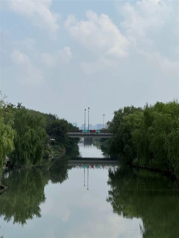 全面测完iPhone 17系列:苹果真让我觉得有点陌生