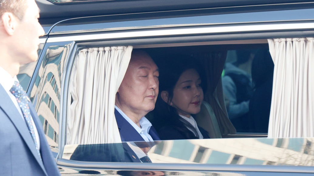 尹锡悦与金建希。视觉中国 资料图