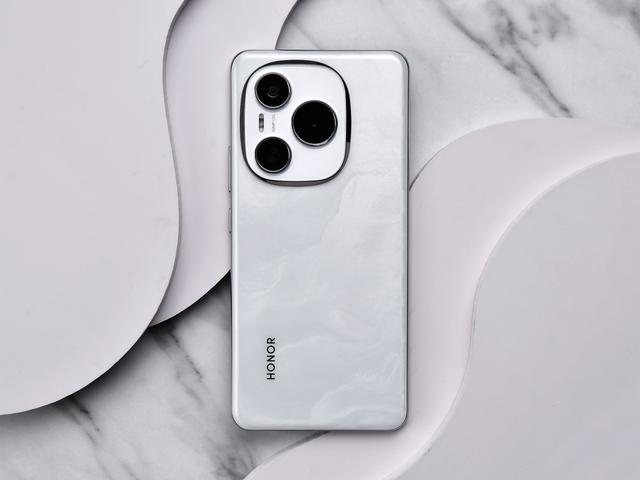 荣耀Power续航实测:来看看8000mAh是什么实力