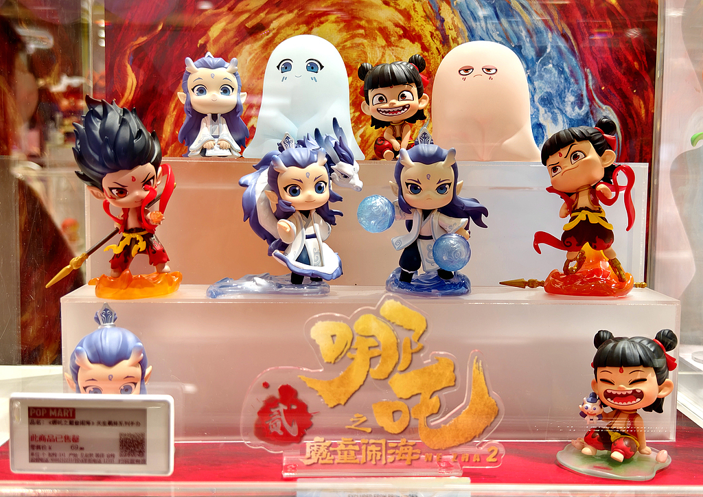 《哪吒2》操纵家具。（视觉中国）
