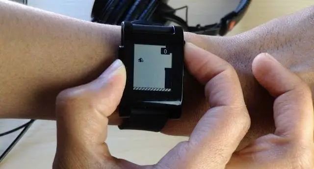 智能手表的鼻祖不再智能了,但它战胜了时间|明日标本