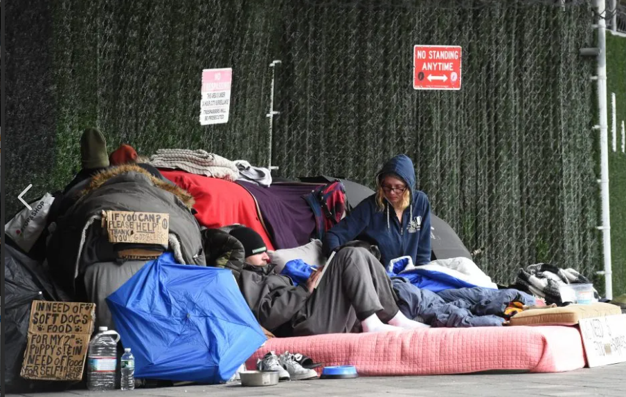 纽约街头无家可归者 图源:Todd Maisel