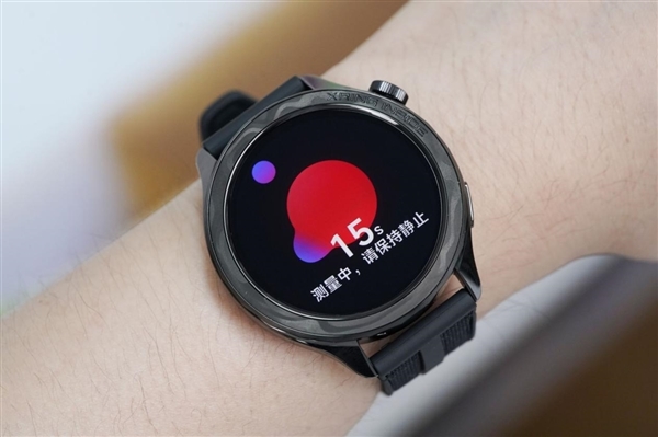 内置玄戒T1芯片!小米手表S4 eSIM 15周年纪念版图赏