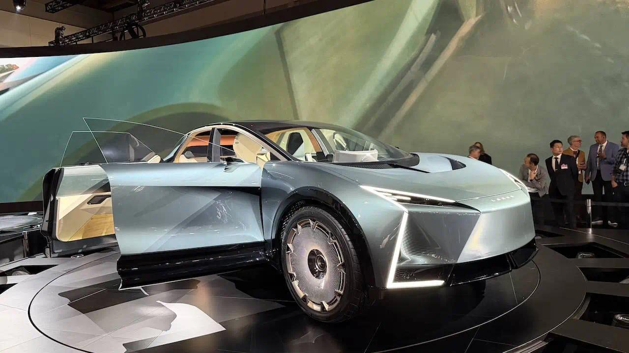 ▲LS Coupe概念车