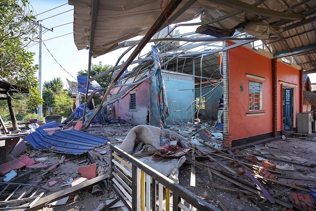 △柬埔寨班迭棉吉省的受损房屋