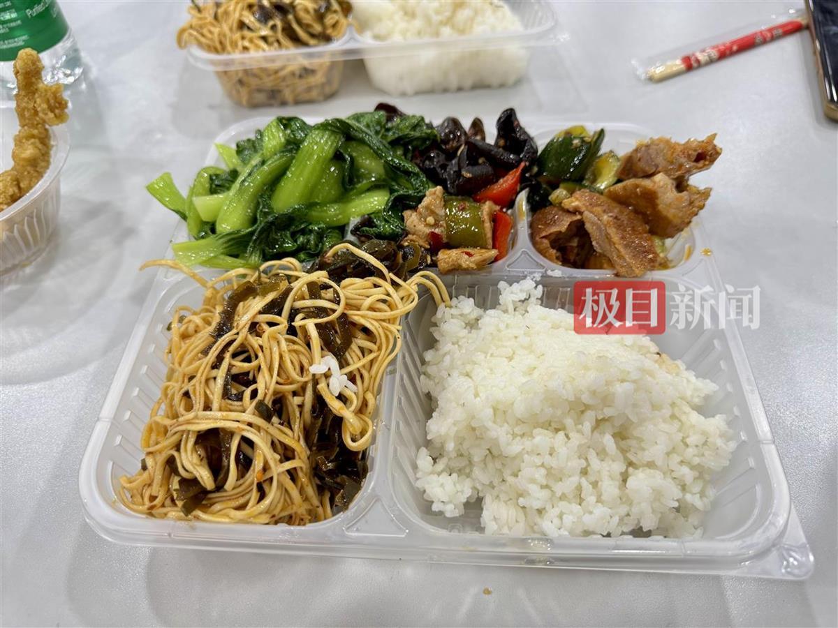 荣昌区政府食堂的套餐