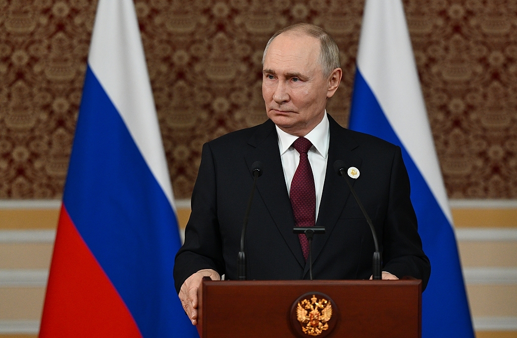 当地时间10月10日,俄罗斯总统普京在新闻发布会上表示,如果美国向乌克兰提供“战斧”巡航导弹,俄罗斯将会加强防空系统予以回应。