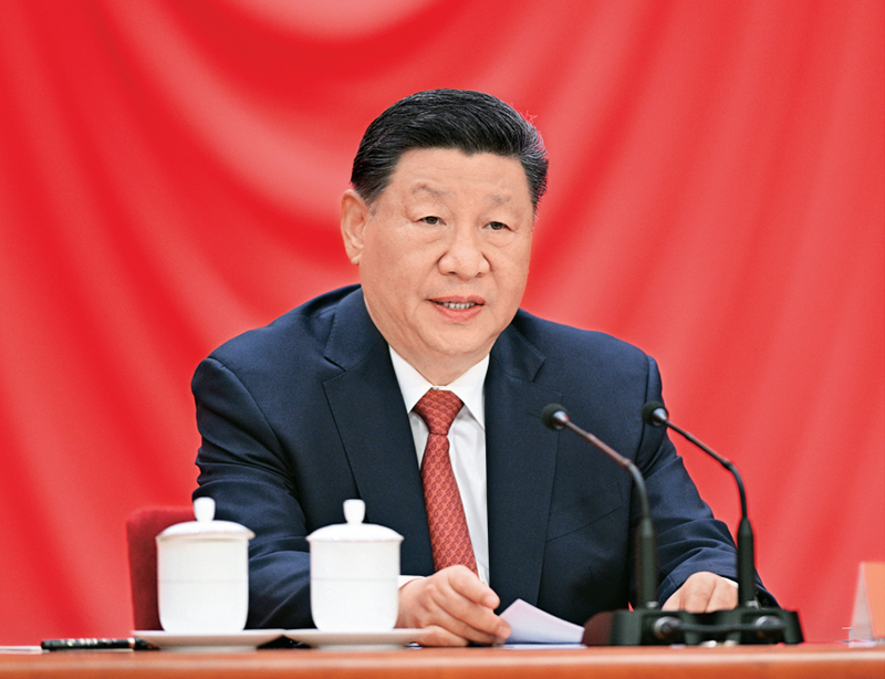 2025年4月28日，庆祝中华全国总工会成立100周年暨全国劳动模范和先进工作者表彰大会在北京人民大会堂隆重举行。中共中央总书记、国家主席、中央军委主席习近平出席大会并发表重要讲话。 新华社记者 李学仁/摄