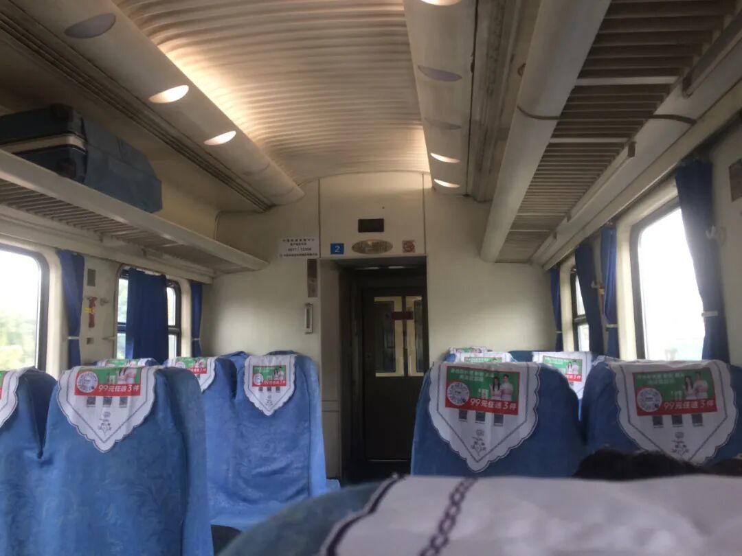 k字头火车内部。(图/作者拍摄)