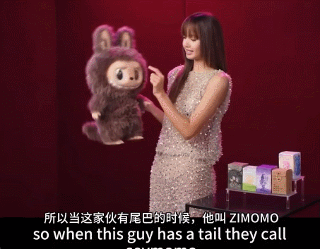 泰国公主拎爱马仕配Labubu!国产“Jellycat”,为什么火爆泰国?-腾讯新闻