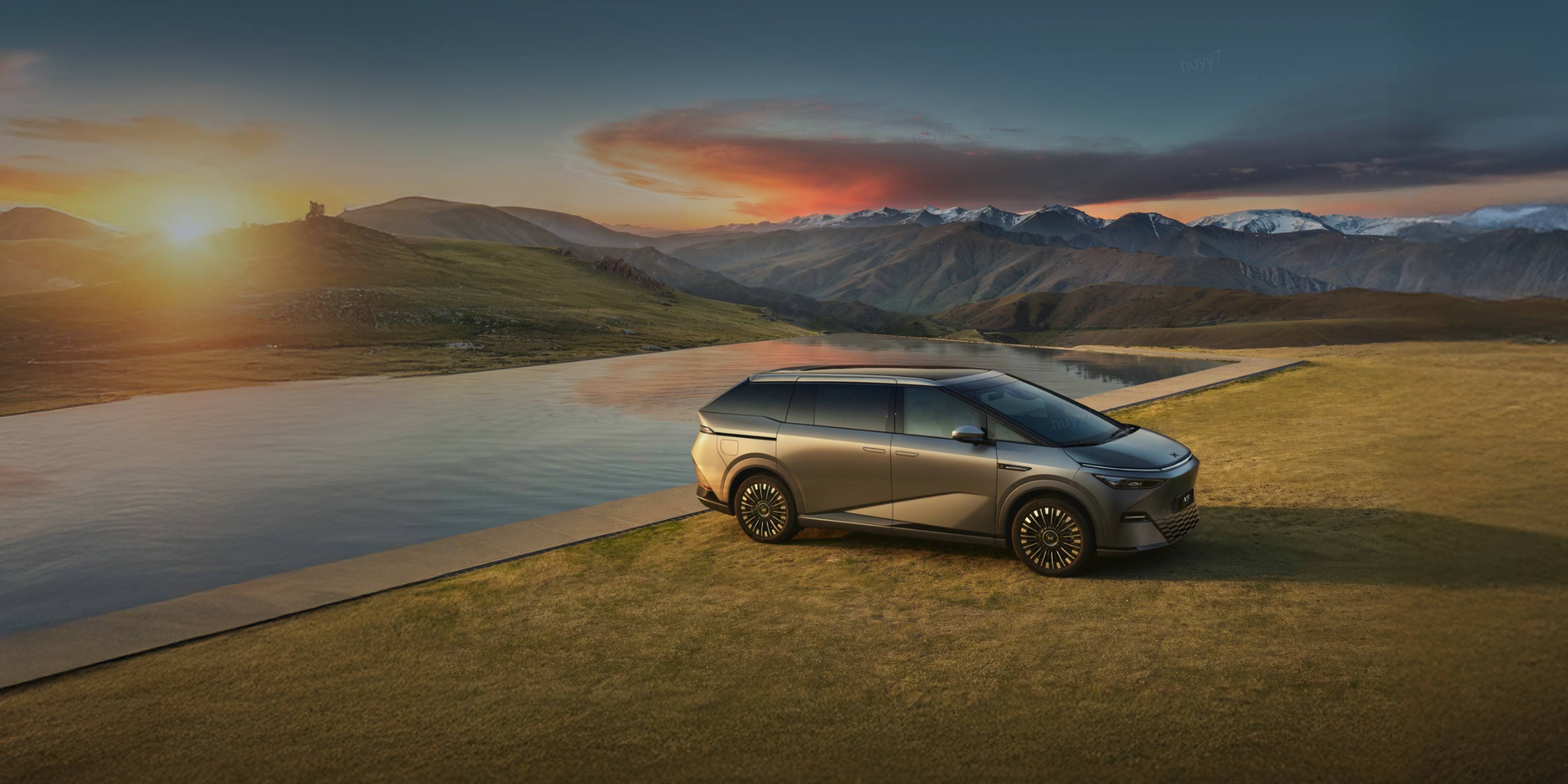 早报|曝 iOS19 将采用圆形图标/奥迪等多家车企暂停对美出口汽车/灭绝超万年的恐狼被成功复活