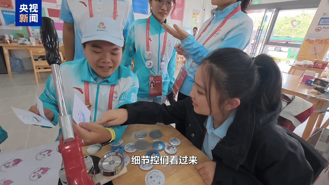 志愿者Vlog丨“马”上有戏！香港“小海豚”解锁湾区融合新姿势