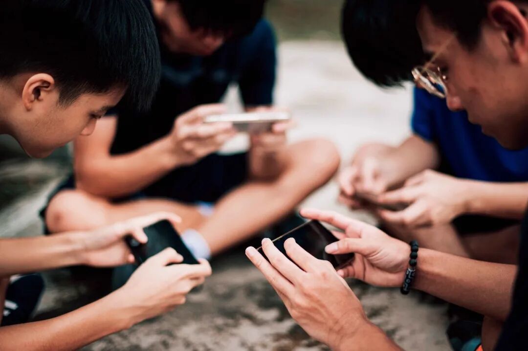 一天沉迷十几个小时,有救了?